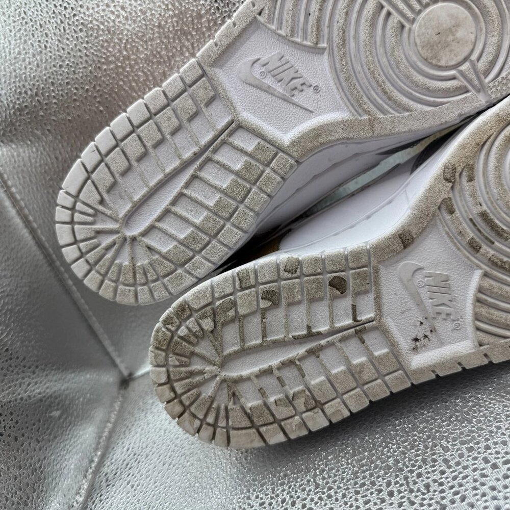 Size 9.5 Nike‎ Dunk Low Womens Gold White Silver Athletic Sneakers DH4403-700 - Picture 11 of 11